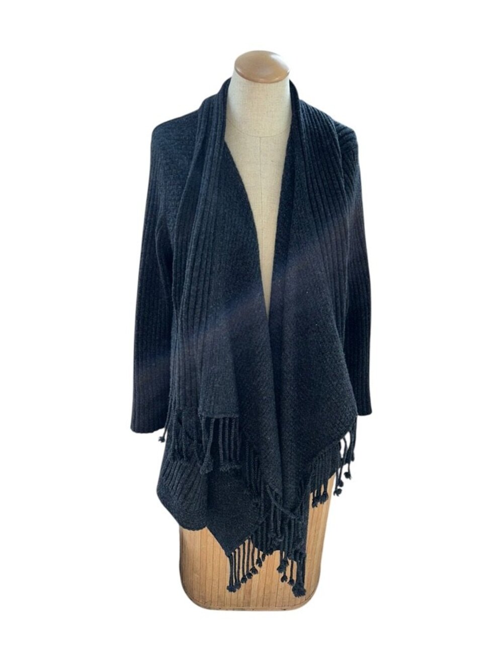St John charcoal gray ribbed fringe trim cardigan sweater L